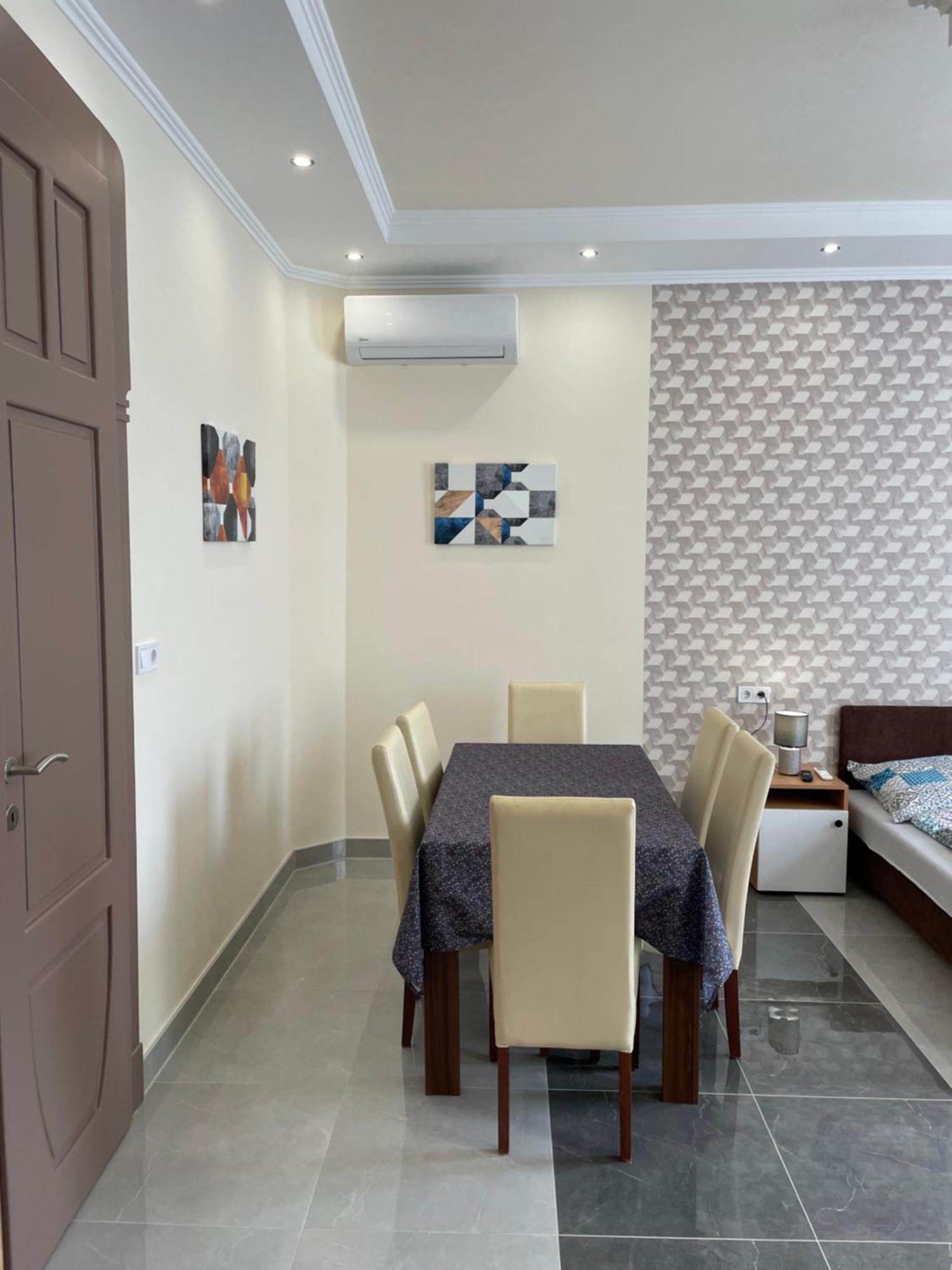 Kovacs Apartmanhaz Кішкунгалаш Номер фото